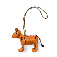 'd & Charmed - Raffia Tiger P3